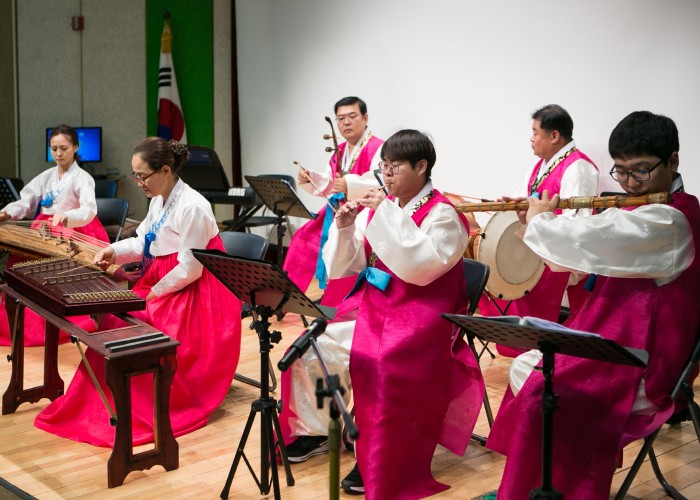 제3회 나도사진작가전 노원국악협회 축하연주